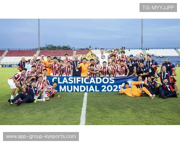 国际足球比拼激烈，体现球队实力，国际足球强队