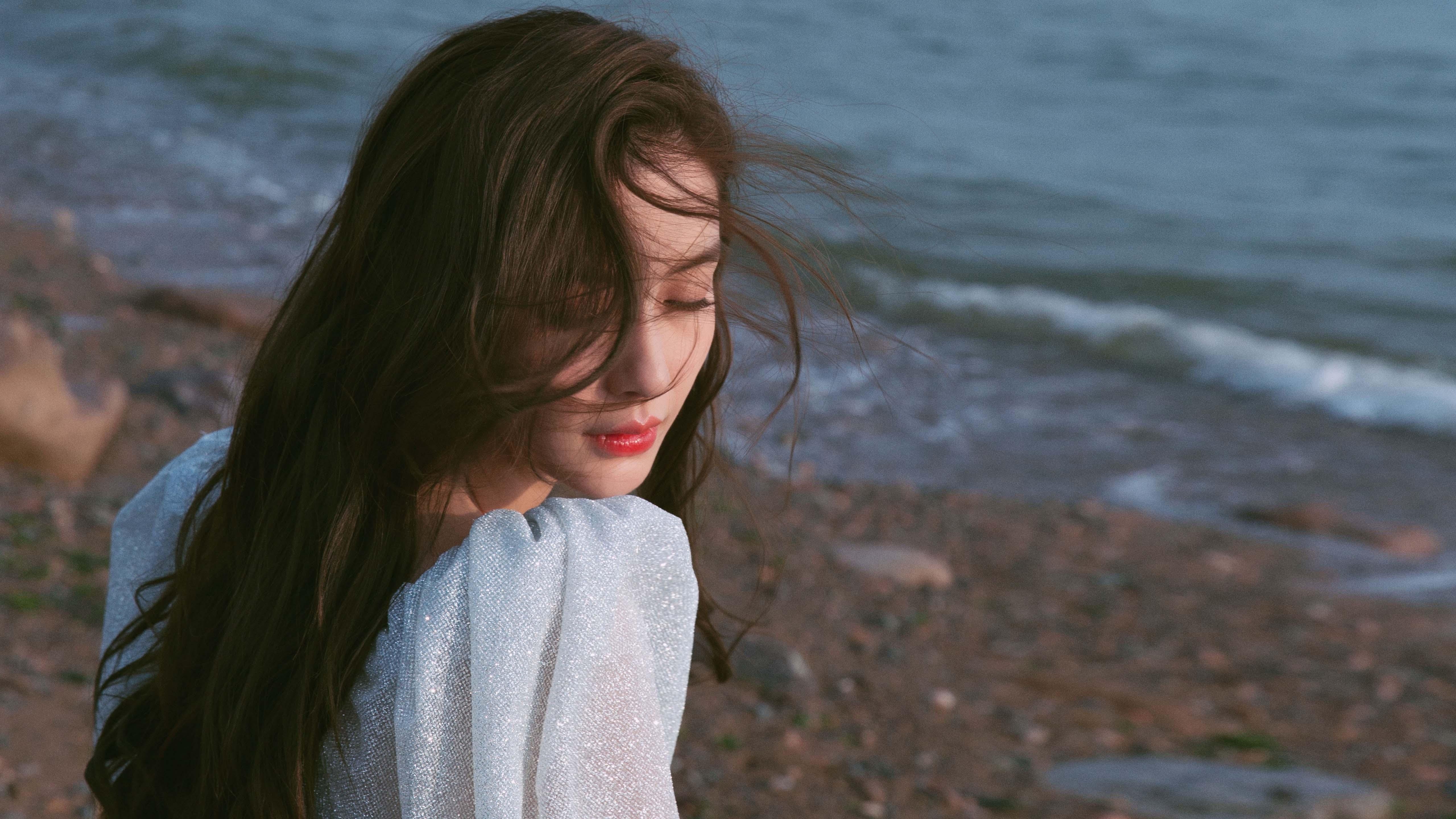 乌拉圭女篮在南美锦标赛中耀眼发光，迈步新纪元，乌拉圭美女球迷